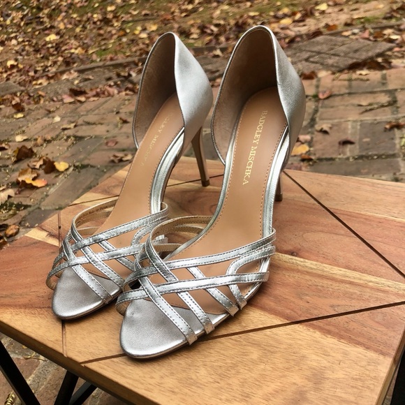Badgley Mischka Silver High Heel Sandals | Size 8M - Picture 4 of 9